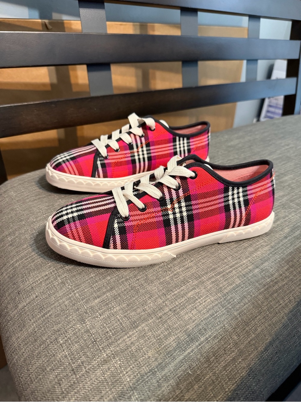 Kate Spade New York Plaid Vale Women’s Sneakers Size 6.5, medium width